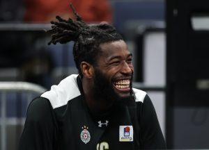 JOŠ JEDNO PRIZNANJE U REDOVIMA CRNO-BELIH: Centar Partizana najbolji defanzivac ABA lige! (FOTO)