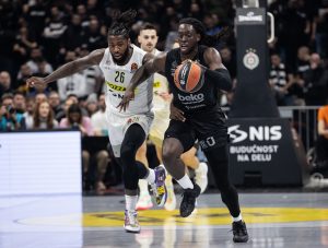 MINIMALNA PREDNOST FENERA NA POLUVREMENU: Madar čuva Partizan, Motli bolji od Lesora! (FOTO) (VIDEO)