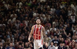 (TVITOVI) ‘MI NEMAMO TRENERA – PIONIR NIJE KOŠARKAŠKO GROTLO!’: Delije izuzetno besne nakon poraza od Albe!