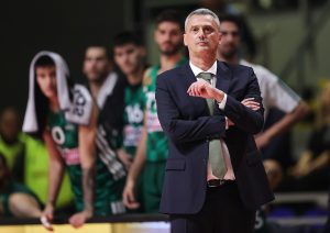 HAOS U PANATINAIKOSU: Radonjić gubi konce, igrači mu otkazuju poslušnost!