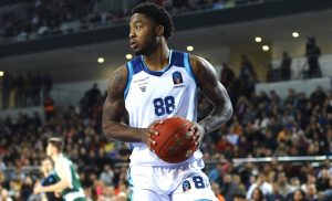 SKANDAL U EVROKUPU: Košarkaš Trenta ošamario igrača Turk Telekoma! (VIDEO)