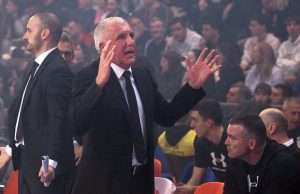 ARMANI PREOKRENUO I SAČUVAO MINIMALNO VOĐSTVO: Partizan nije iskoristio očajno izdanje domaćina u prvom poluvremenu! (FOTO)