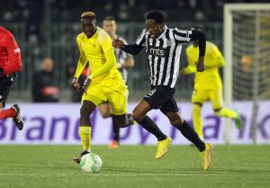 (POLUVREME) VELIKA UZBUĐENJA U HUMSKOJ: Partizan brzo došao do prednosti – Šerif potpuno preokrenuo! (VIDEO)