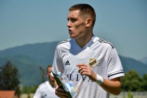 NJEOGOVO IME KRASI BELEŽNICE EVROPSKIH SKAUTA: Kerkez debijem nagradio Čukino zlatno dete! (FOTO)