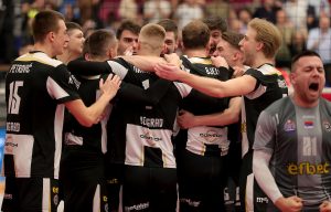 CRNO-BELI OSVOJILI NOVI TROFEJ: Partizan slavio protiv Stare dame i odbranio titulu! (FOTO)