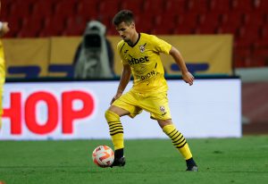 RADNIČKI DOMINIRAO, VOŽDOVAC PROFITIRAO: Pantović sa bele tačke doneo pobedu Zmajevima, Kragujevčani imaju za čime da žale! (FOTO)