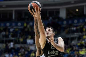 FENERBAHČE DOLAZI OSLABLJEN U BEOGRAD: Nemanja Bjelica ne igra protiv Zvezde!