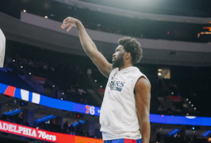 DALASU NE POMAŽU NI DOBRE PARTIJE DONČIĆA I IRVINGA: Embid se vrlo brzo vratio na teren i doneo pobedu svom timu! (VIDEO)