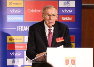 DŽAJIĆ DOBIJA ČESTITIKE: Zvezda uz svog počasnog predsednika!