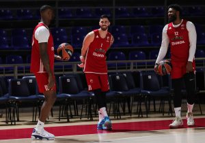 POBEDA ZVEZDE NAD VALENSIJOM ODGOVARA PARTIZANU: Evo zašto će Grobari navijati za svog rivala!