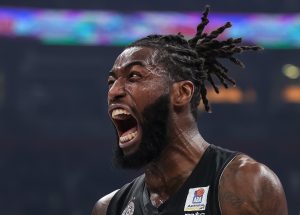 PARTIZAN JE BOLJI OD ZVEZDE: „Crno-beli“ se vratili od -20 i razbili večitog rivala! (VIDEO)