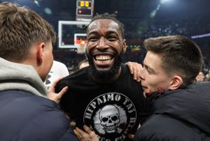 PARTIZAN SE NEĆE ŽALITI NA LESOROVU KAZNU: „Ne treba da ide u zatvor jer je gurnuo igrača – šta je uradio Jokić prošle sezone?“