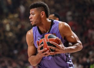 VELIKI PROBLEMI ZA REAL MADRID: Da li se Valter Tavares ozbiljnije povredio? (FOTO)