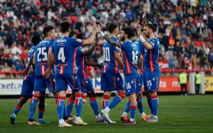 CRVENO-BELI PREKO PENALA DO POLUFINALA: Borjan heroj, dupla kruna i dalje u igri!