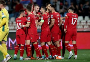 SRBIJA VODI NA POLUVREMENU PROTIV LITVANIJE: Orlovi ‘lete’ ka prvoj pobedi u kvalifikacijama! (VIDEO)