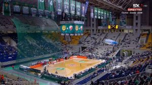 TUŽNE SCENE U ČUVENOJ OAKA ARENI: Nekada je važila za najvatreniju u Evropi, a sada je potpuno prazna! (FOTO)