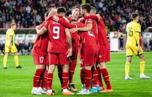 SJAJNA KVOTA NA SRBIJU PROTIV CRNE GORE: Kladionice nisu potcenile domaćina, u ponudi mnoštvo specijala!