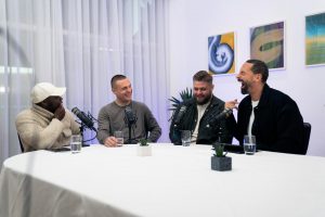 RIO FERDINAND UGOSTIO VIDIĆA: Koji after se najviše svideo Vidiću i kako je u avionu shvatio da će na ‘Old Trafordu’ igrati za manje para nego u Rusiji! (VIDEO)