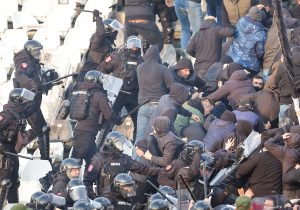 VEČITI DERBI BEZ NAVIJAČA: Disciplinska komisija donela odluku, zaključani stadioni u Humskoj i na Banovom brdu! (FOTO) (VIDEO)