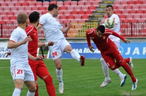 KRAGUJEVČANI BOLJI OD NIŠLIJA: Vidosavljević golom obezbedio plej-of!