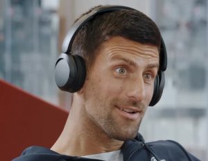 URNEBESNA SCENA U BANJA LUCI: Braća Đoković se igrali gluvih telefona i nasmejali sve prisutne! (VIDEO)