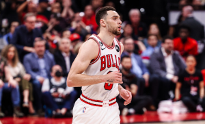 ČIKAGO I OKLAHOMA KORAK BLIŽI PLEJ-OFU: Bikovi se vratili iz minusa od 19 poena! (VIDEO)