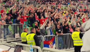 DELIJE IZMAMILE OSMEH DONČIĆA: Čim su ga primetili u Stožicama, odmah je počelo skandiranje! (VIDEO)