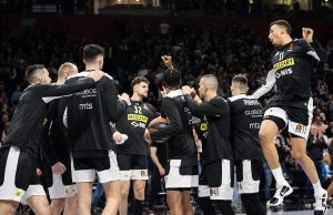 PARTIZAN GOSTUJE BUDUĆNOSTI U MEČU ODLUKE: Evo kada i gde možete gledati prenos, crno-beli favoriti!