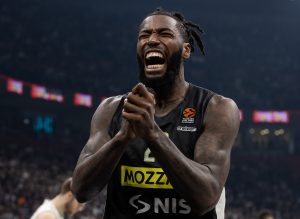 LESOR EMOTIVNO: ‘Nisam igrao za Partizan, živeo sam Partizan! Nosiću drugi dres, ali sam Grobar do kraja života!’ (FOTO)