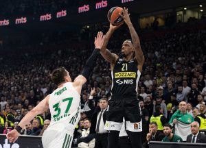 KAKO JE PAO PANATINAIKOS: Evo trojke Nanelija nakon koje se Arena skoro pa srušila! (VIDEO)