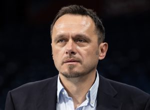 REBRAČA NA UDARU ZBOG PARTIZANA: Navijači Vojvodine traže njegovu momentalnu ostavku – evo i zašto! (VIDEO)