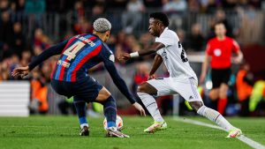 RAPSODIJA BENZEME NA ‘KAMP NOU’: Real deklasirao Barselonu u polufinalu Kupa Kralja! (FOTO) (VIDEO)