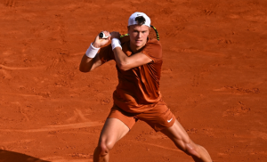 DANAC PRIREDIO IZNENAĐENJE: Holger Rune savladao Karlosa Alkaraza u finalu Barselone!