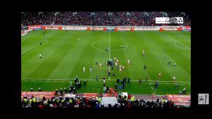 NAVIJAČI OLIMPIJAKOSA NE TRPE PORAZ: Pravili haos! (FOTO) (VIDEO)