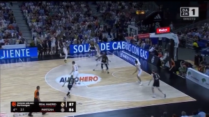 HTI REAKCIJA ŠPANSKOG KOMENTATORA NA PANTEROVU TROJKU: ’Que barbaridad!’ (VIDEO)