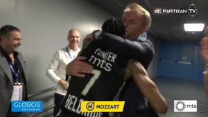 OSTOJA MIJAILOVIĆ U TRANSU ZBOG POBEDE NAD REALOM: Izgrlio Pantera! (VIDEO)