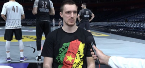 ANĐUŠIĆ DAO IZJAVU NOSEĆI ZANIMLJIVU MAJICU: U Partizanu je napravili kao odgovor na prozivke! (VIDEO)