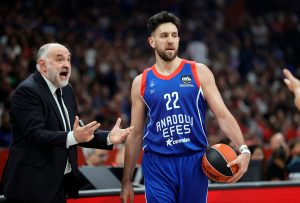 JOŠ JEDAN SRBIN U NBA LIGI: Vasa Micić zvanično potpisao ugovor težak 23 miliona dolara!