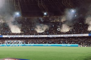 SVE JE SPREMNO ZA SLAVLJE U NAPULJU: Erupcija na jugu Italije! (FOTO) (VIDEO)