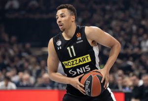 ODLIČNE VESTI ZA PRISTALICE ’CRNO-BELIH’: Eksum trenirao sa timom! (FOTO)