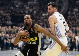 FERNANDEZ OČEKUJE POSEBNU POMOĆ U PETOM MEČU: Otkrio je kako će se njegov tim suprotstaviti Partizanu!