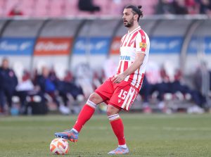 DRAGOVIĆ NAPUŠTA REDOVE CRVENE ZVEZDE? Turski velikan zainteresovan za sjajnog štopera (FOTO)