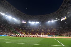 GOSPODIN POSEBNI NA KORAK OD NOVE EVROPSKE TITULE: Roma u Murinjovom stilu ‘gazi’ ka trofeju, Dibala pogodio za vođstvo Vučice! (VIDEO)