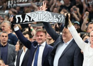 FOTO UBOD: Arena prosto gori, evo ko bodri Partizan u istorijskoj utakmici sa Realom! (FOTO)