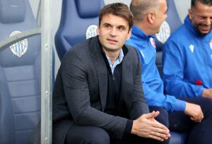 MILOŠ MILOJEVIĆ BI BRZO MOGAO DO NOVOG ANGAŽMANA: Poznati novinar otkrio jednu od opcija za srpskog trenera!