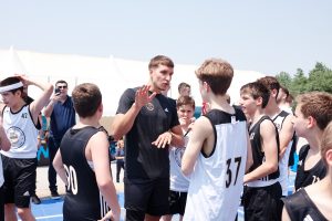 BOGDAN BOGDANOVIĆ ORGANIZOVAO TRADICIONALNI KAMP: „Pobeda je bitna, ali ima i važnijih stvari!“ (FOTO)