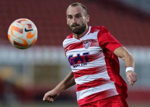 HOTSPORT SAZNAJE: Nova epizoda u karijeri iskusnog veziste, Arsić pojačao redove libanskog premijerligaša! (FOTO)