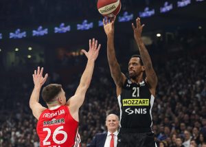 PARTIZAN NA KORAK OD TITULE: Zvezda nije uspela da dođe do brejka!