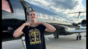 TRUD SE ISPLATI: Gazda Denvera nagradio Jokića ovim! (FOTO)