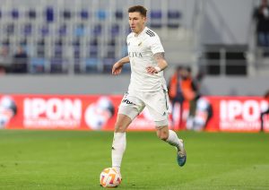 PARTIZAN DOVODI ZVEZDINO DETE?! Crno-beli naciljali levog beka!